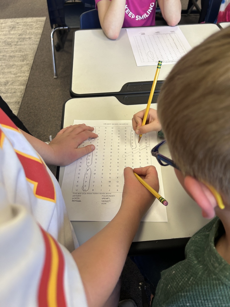 Nurse Jessie Smith gave a presentation to second graders today about the human heart. As always, she brought some examples of animal hearts that the students got to view and touch. Talk about a fascinating hands-on experience! #celebrate379