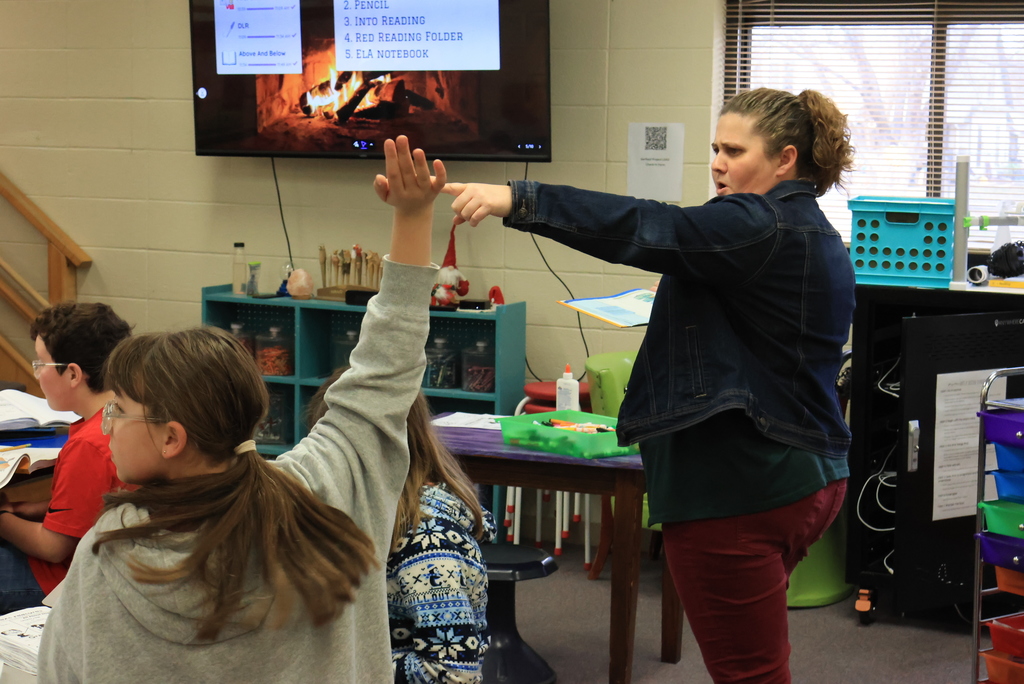 Mrs. Schurle's ELA class was "voyaging into the deep" today! They read and researched a story about Jacques Piccard. He and Lieutenant Don Walsh of the United States Navy were the first people to explore the deepest known part of the world's ocean. #celebrate379