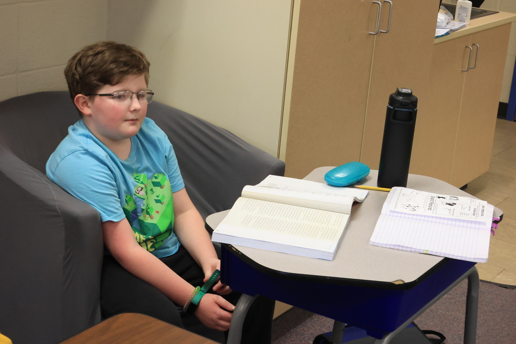 Mrs. Schurle's ELA class was "voyaging into the deep" today! They read and researched a story about Jacques Piccard. He and Lieutenant Don Walsh of the United States Navy were the first people to explore the deepest known part of the world's ocean. #celebrate379