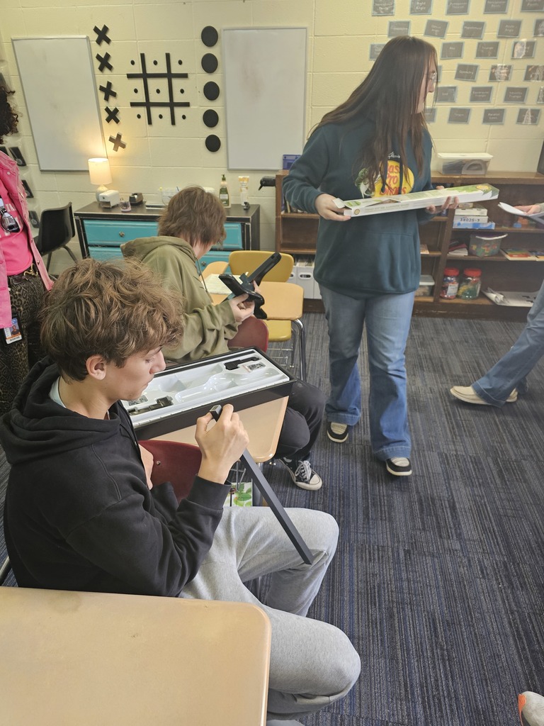 Mrs. Bybee is starting a unique experiment with her freshman advisory group called "The Milkweed in the Classroom Project". Pheasants Forever and Quail Forever’s Milkweed in the Classroom Program is a turn-key habitat education program for the classroom. Program support includes all the materials to grow native plants in the classroom, online training on how to grow native plants in the classroom, and a curriculum that meets all national science standards. The results of this program not only benefit pollinators by providing quality foraging and nesting habitat, but also provide opportunities for youth to get outside and gain an appreciation for wildlife and conservation. This week, they started cold stratification of their seeds. The goal is to plant them outside in May. Stay tuned for updates!