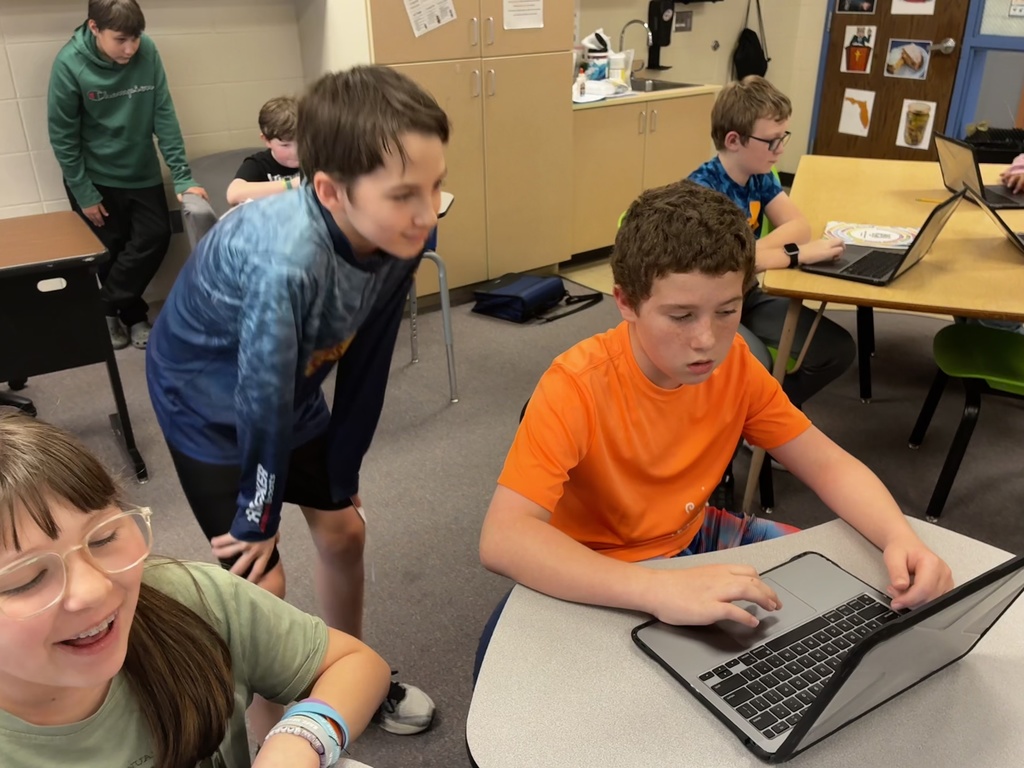 This week, Tech Time (7th Grade 3D printing) went to Garfield and assisted Mrs. Schurle's 5th graders to create something to print using a CAD program.  The 7th graders will print the objects back at the middle school for them and bring them back later in the year. #celebrate379