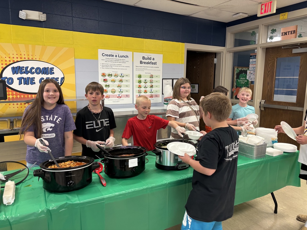 What an amazing turnout last night for the "Screenagers; Elementary Age Edition" documentary viewing! More than 120 parents, kids, and community members attended the event. Thank you to the Clay Counts Coalition for purchasing the movie and to the Garfield P.E.P. and GES staff and students for providing the meal and helping serve. It was a gret night of learning a conversation! #celebrate379