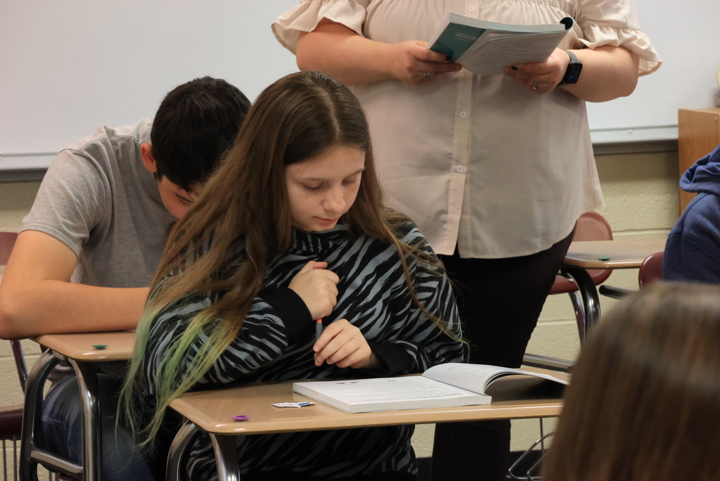 Before continuing their "Anne Frank" unit, Mrs. Blain's 8th grade ELA class spent some time identifying compound subjects. CCCMS ELA classes spend 5-10 minutes each day mastering grammar skills. #celebrate379