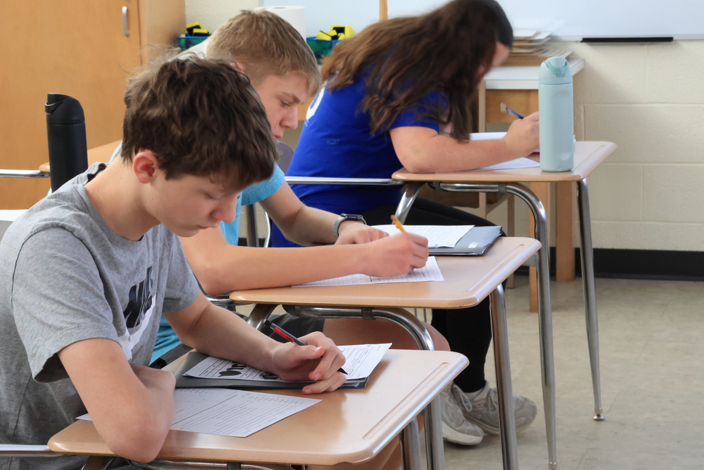 It's Battleship time in Mrs. Hughe's Spanish 1 class! Students set up a board based on the vocabulary they are learning. They will get to play the game tomorrow. #celebrate379