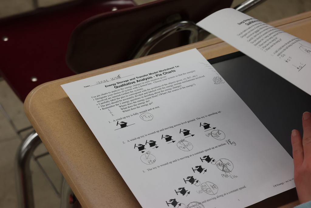 Know what qualitative analysis entails as it relates to physics? Mr. Roberts' students do! Today, they were analyzing energy changes in different situations. There was some high-level thinking going on! #celebrate379