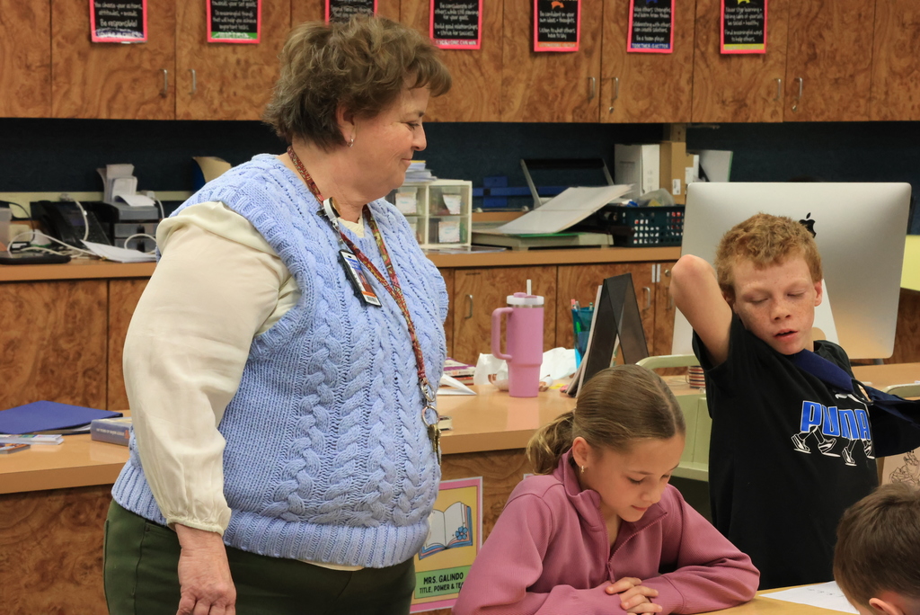 Did you know that scientific data show that intensive cursive instruction improves both writing and reading-related skills? Mrs. Galindo, who is trained in Alphabetic Phonics, teaches cursive with every 4th and 5th grade class. #celebrate379