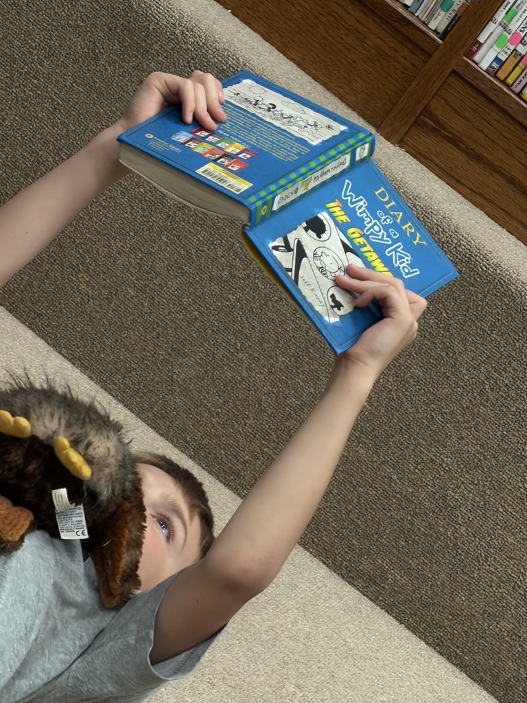 Mrs. Auld broke out the reading buddies again for her students during library time. They have missed our readers! #Celebrate379