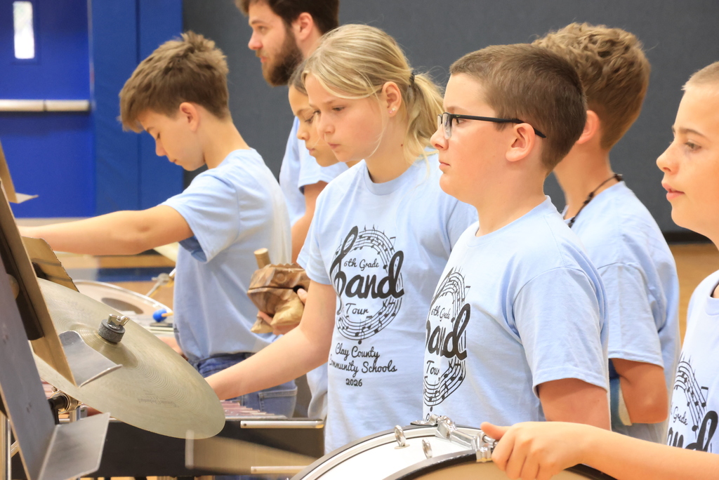 6th grade band students from Wakefield and Clay Center perform in front of Wakefield students.