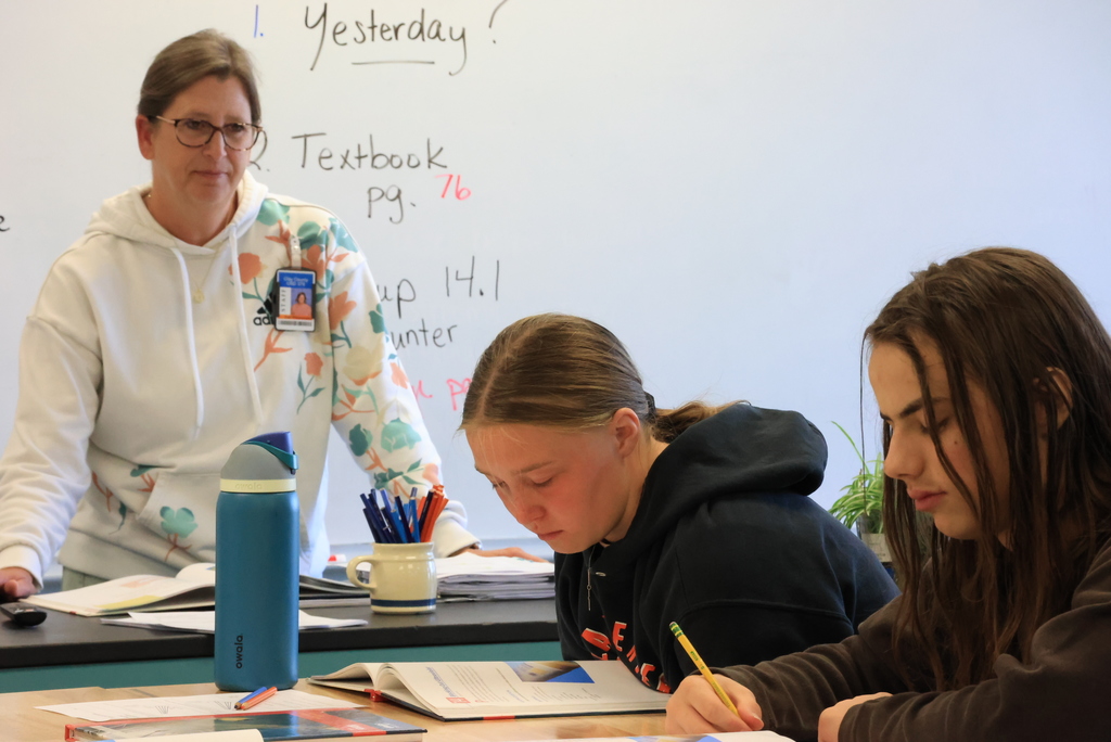 Mrs. Pfizenmaier talks to students about their upcoming lab dealing with ultraviolet rays.