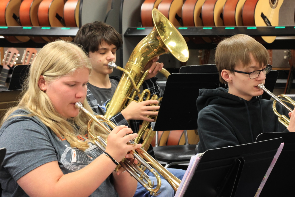 Students practice the songs they will be playing at the grades 5-12 spring concert, which will take place Monday, 18 at CCCHS.