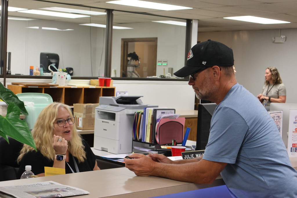 While most USD 379 staff are enjoying their summer break, a select few 12-month and summer help employees are working hard to make sure the buildings are ready to go come August 18. Today, Superintendent Brett Nelson and Asst. Superintendent Jaclyn Pfizenmaier treated them and the SAC staff to a lunch to thank them for all of their hard work over the summer! #Celebrate379