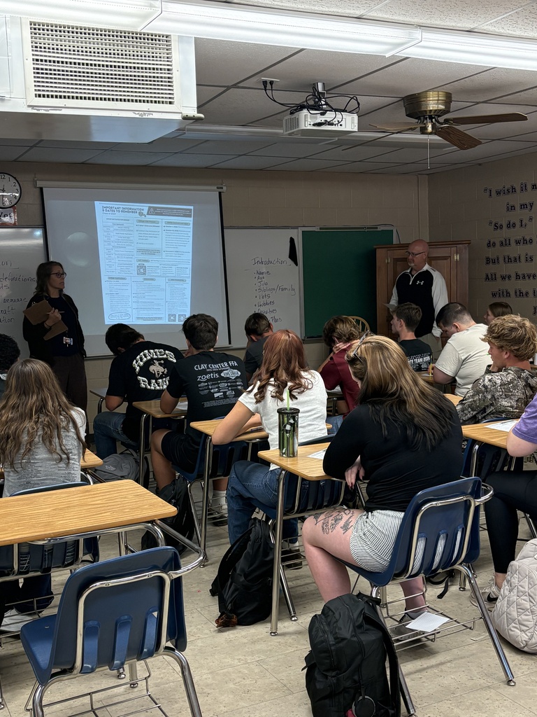 Counselors Sally Lee and Robert Moran are meeting with seniors in English 12 and Comp I classes today to talk about important events, including scholarship application dates.