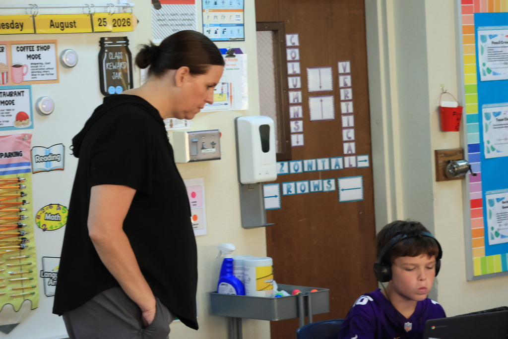 Mrs. McDonald watched over her students as they take the i-Ready diagnostic assessment.