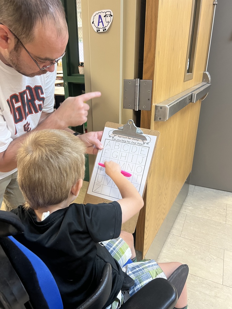 Mrs. Knitter's kidnergarten class practiced recognizing and writing letters with a Bo Peep theme.