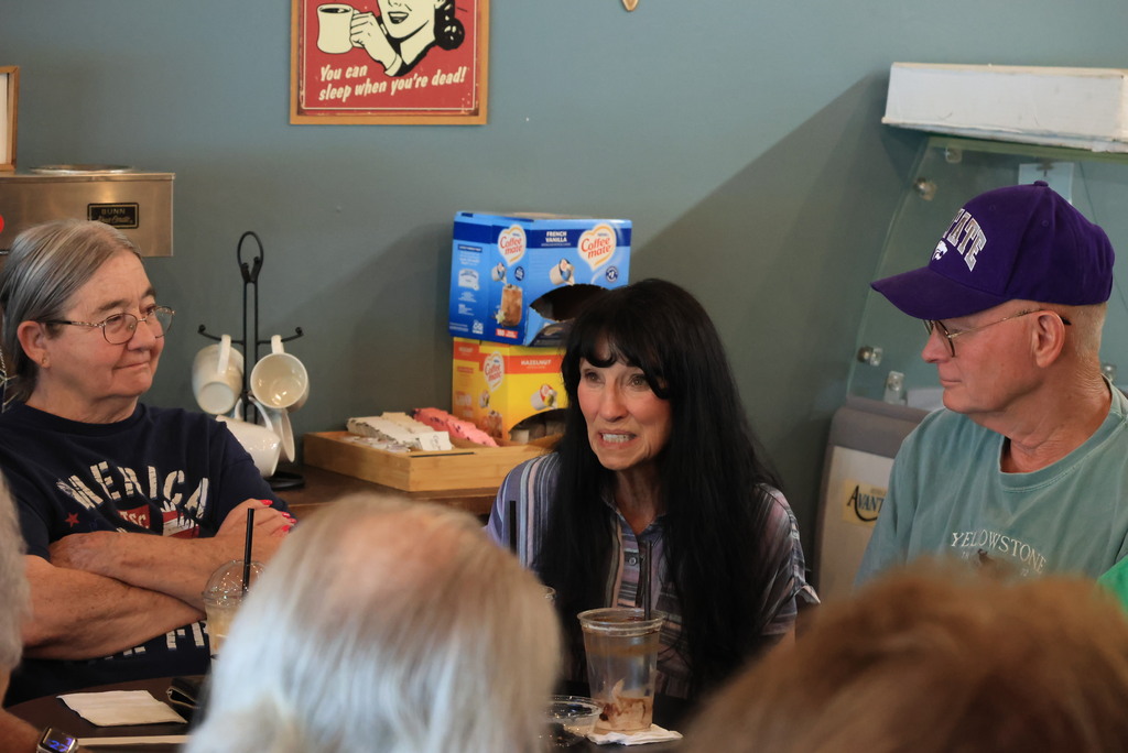 A group of Wakefield teacher retirees gathered at the Bomber Grind today to meet new principal Mr. Leis, and hear from Superintendent Brett Nelson about bond updates, enrollment figures, new hires, and more.