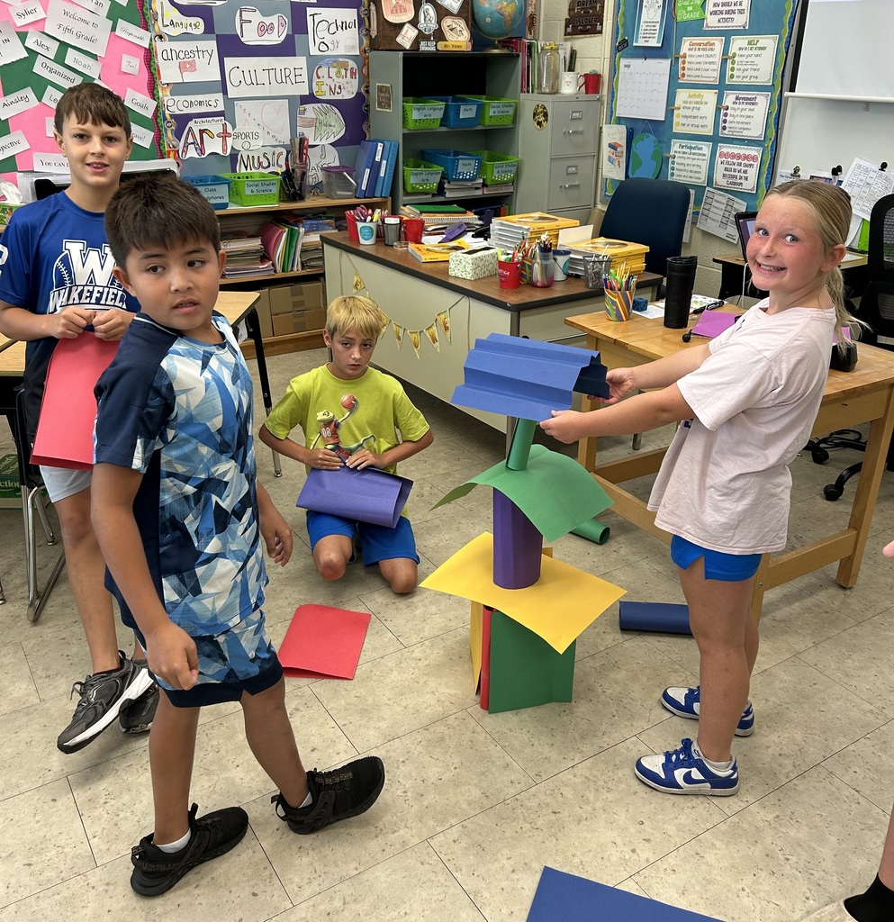 Yesterday, Mr. Yenni's class focused on Habit 6: Synergize of the Leader in Me program.  They worked together as teams in a competition to build the highest tower out of construction paper. 