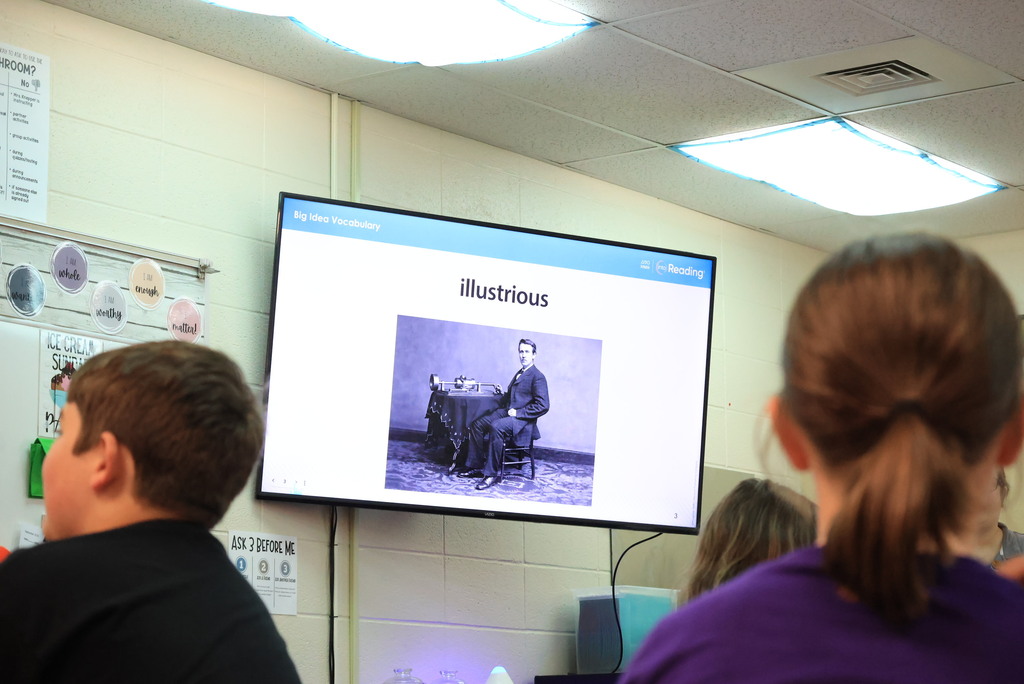 Mrs. Knepper started a new ELA story with "Big Idea" vocabulary. Students learned the definitions of possible unknown words that would occur in the story. This is a comprehension strategy that all Garfield classes use. #Celebrate379