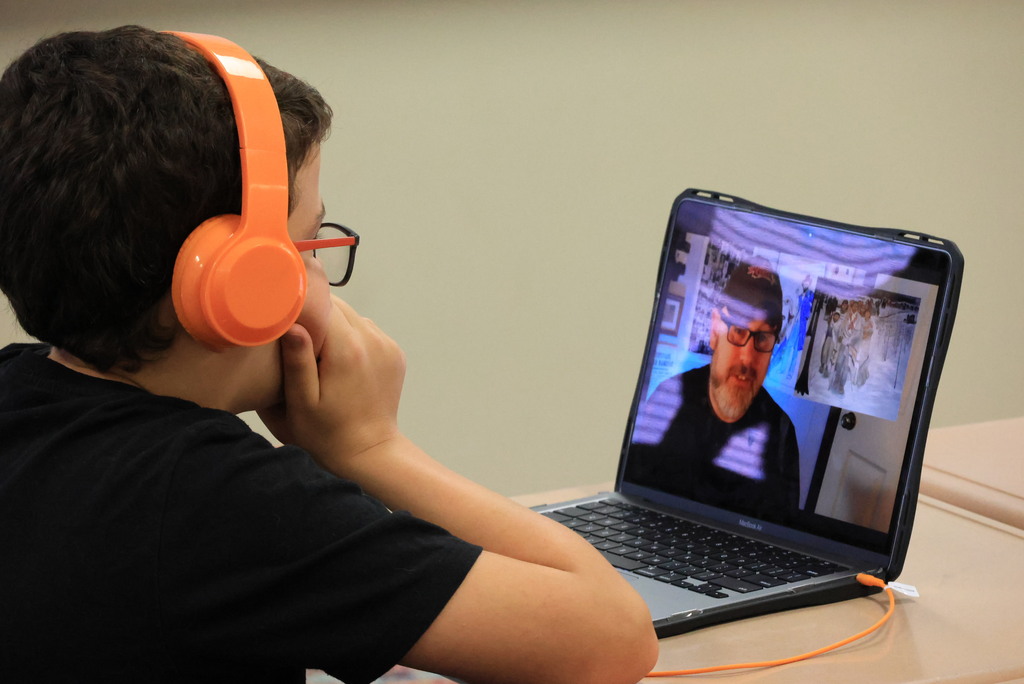 Ms. Mellies' 7th-grade social studies students watched a short video about the Trail of Tears, then read different sources about this period to gain different perspectives.
