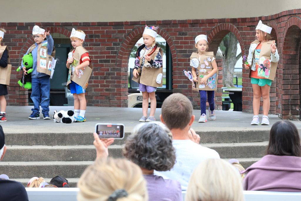 Nothing beats a kindergarten ABC Bootcamp Parade and Show! The K's have been learning their ABCs to begin the year, and today they got to show it off in front of a fantastic crowd of family and friends!