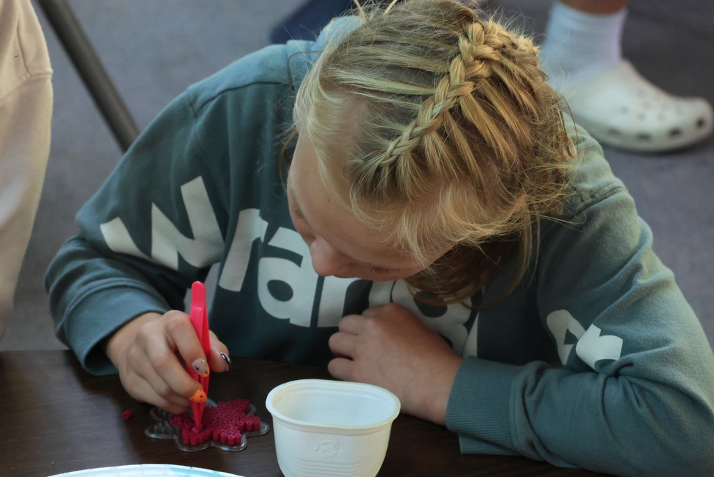 Every Wednesday and Thursday afternoon at GES is dedicated to Bengal Innovators. Every three weeks, students get to choose between 10 different passion projects. It's a time to enjoy the outdoors, get creative, or learn a new skill