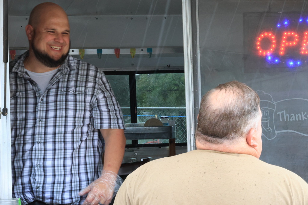 The USD 379 Excellence Foundation treated Lincoln and Bus Barn staff yesterday by bringing in the Chilly Hillbilly and 4th and Torch Coffee to provide free drinks. 