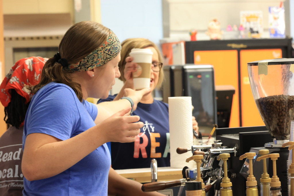 The USD 379 Excellence Foundation treated Lincoln and Bus Barn staff yesterday by bringing in the Chilly Hillbilly and 4th and Torch Coffee to provide free drinks. 