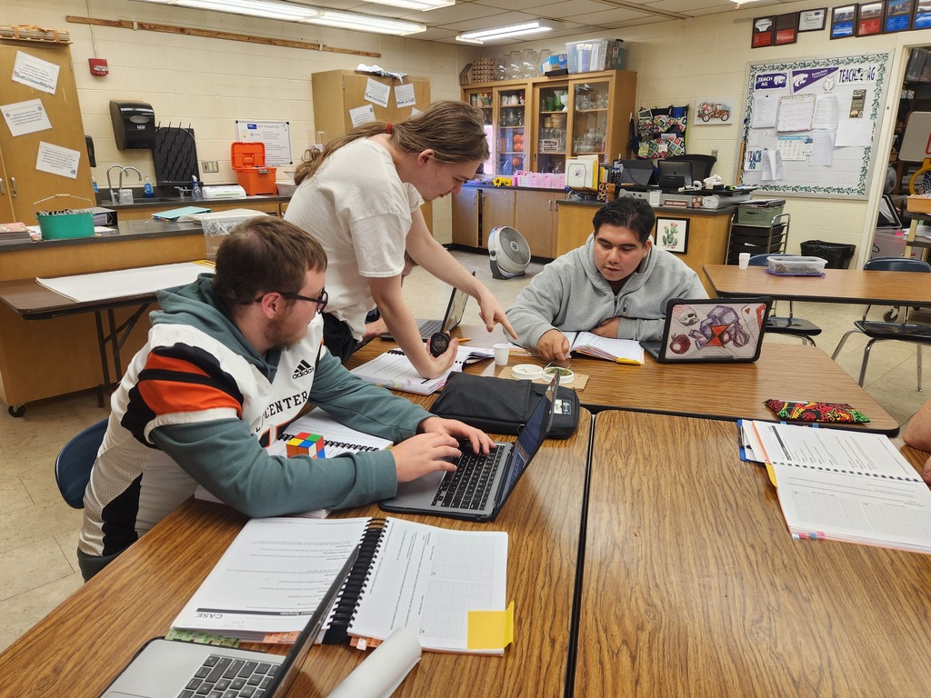 Mrs. Flegler's Animal Science class conducted a lab this week to study how a stimulus impacts animal behavior. Students observed pillbugs in a neutral setting to determine their natural behaviors. Then the lab groups were able to select a stimulus (dried pine needles or fresh green grass) to the behavior observation tray to see if the pillbugs would have a taxis reaction to it.