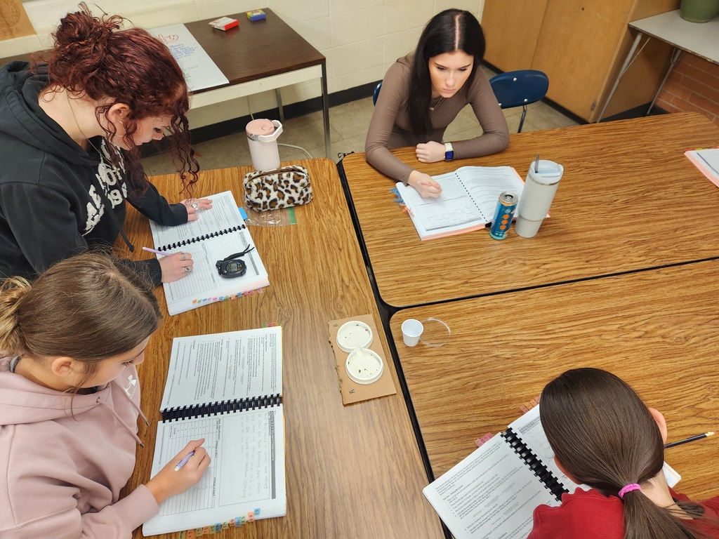 Mrs. Flegler's Animal Science class conducted a lab this week to study how a stimulus impacts animal behavior. Students observed pillbugs in a neutral setting to determine their natural behaviors. Then the lab groups were able to select a stimulus (dried pine needles or fresh green grass) to the behavior observation tray to see if the pillbugs would have a taxis reaction to it.