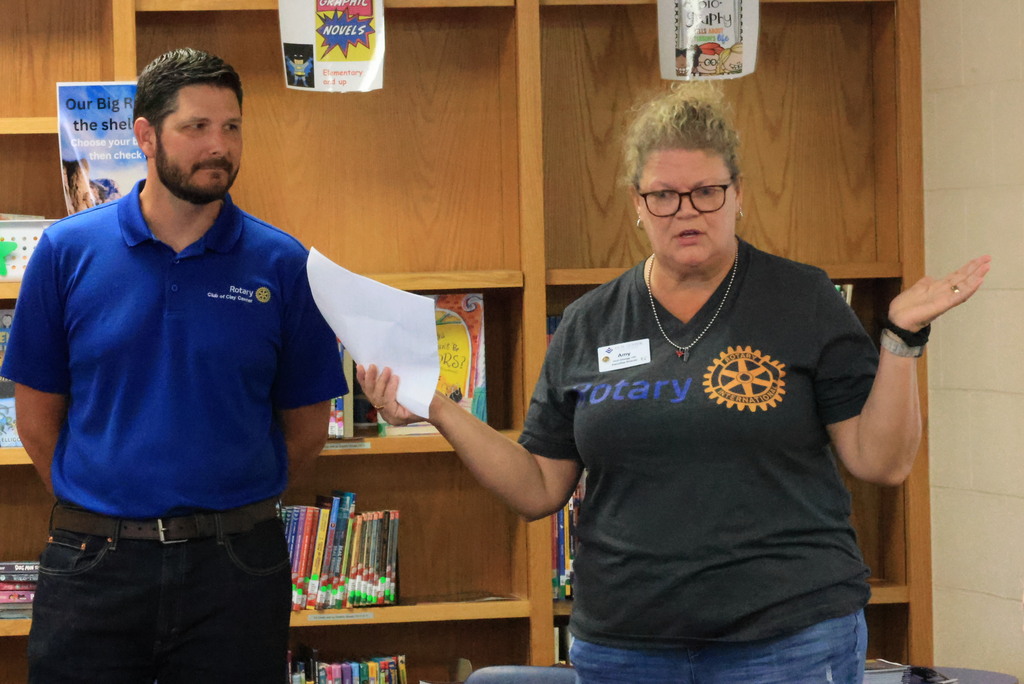Clay Center Rotary members read Josh the Baby Otter book to Wakefield kindergarten and first grade students.