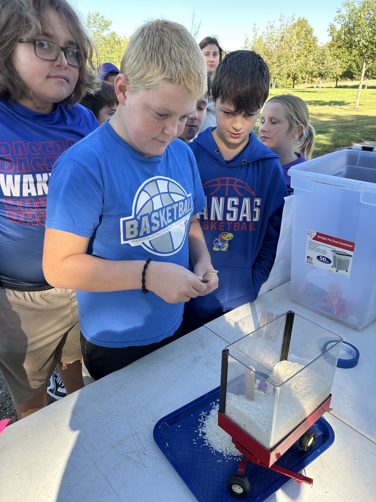 Mr. Yenni's 5th graders visited Clay Center last Friday for the Farm Safety Day hosted by the CCCHS FFA.