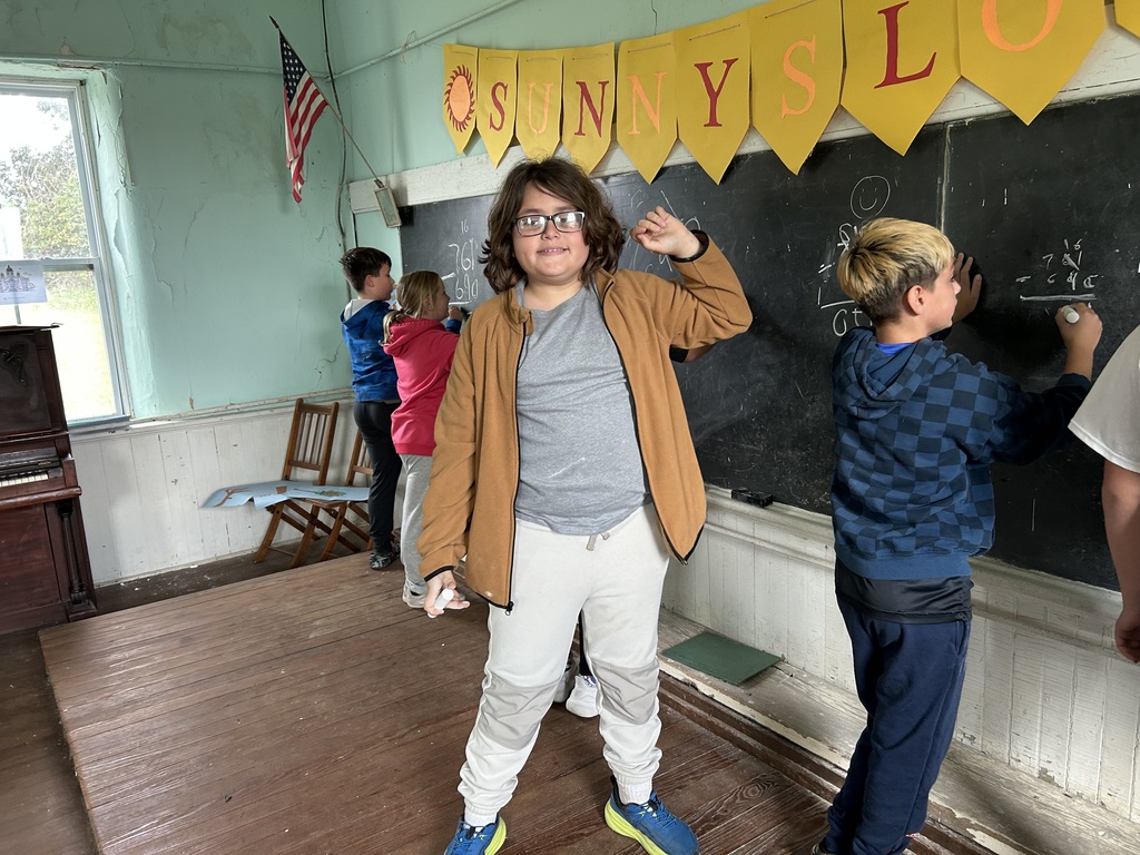 Mr. Yenni's 5th graders during their visit to the Sunnyslope Elementary one-room schoolhouse.