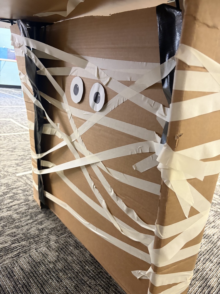 Mrs. Pfizenmaier's 8th grade STEAM students transformed an unused classroom at the middle school develop their Halloween Haunted Candy Factory maze for first and second graders.
