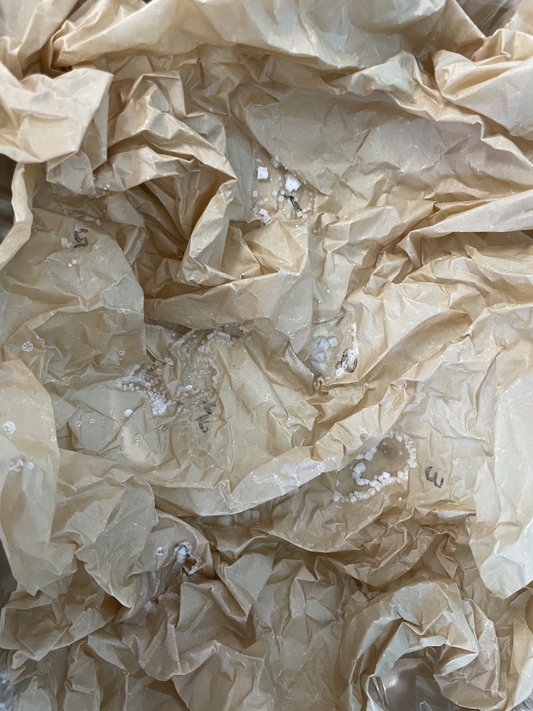 Separating a mixture