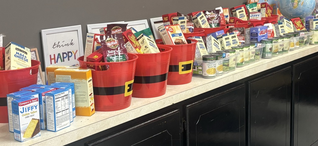 picture of the baskets on a counter