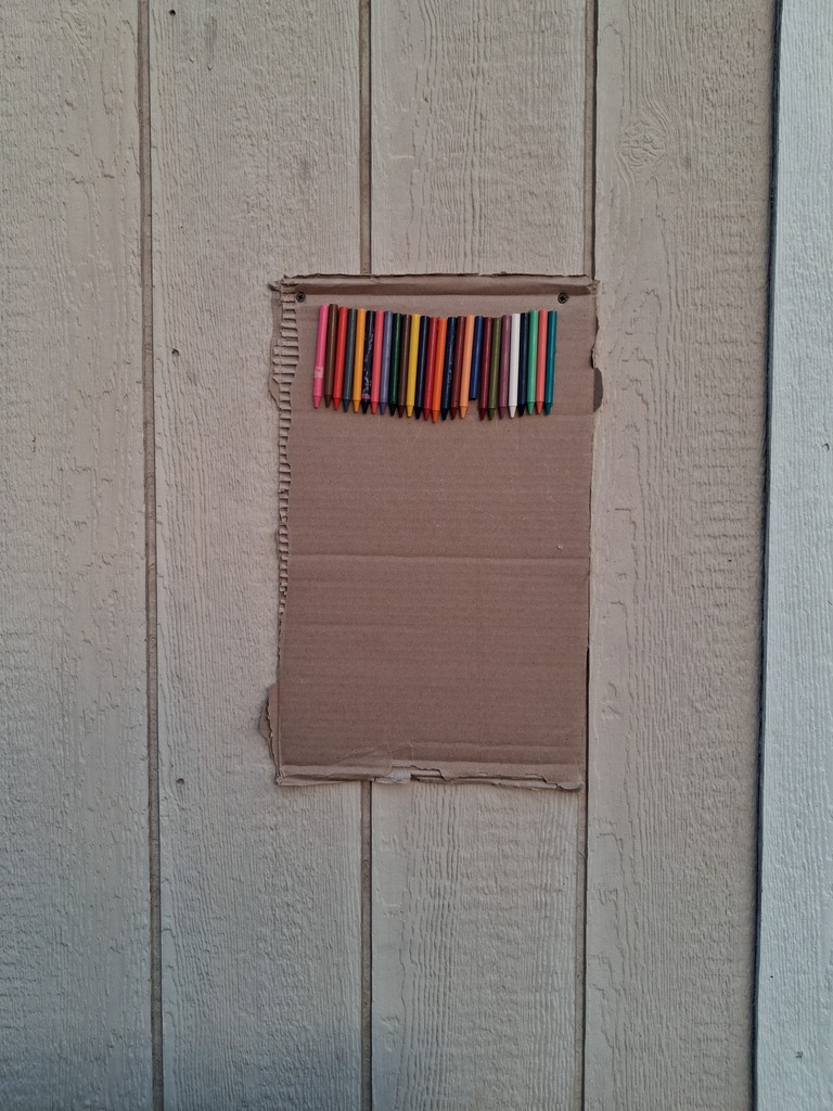 crayons