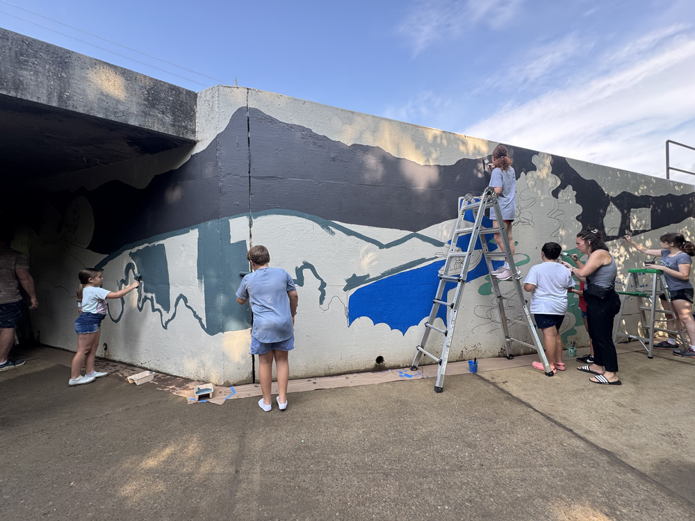 Greenway Mural project by Ross Students