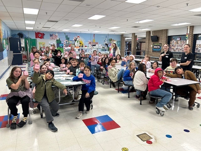 Crumbl Cookie Presentation