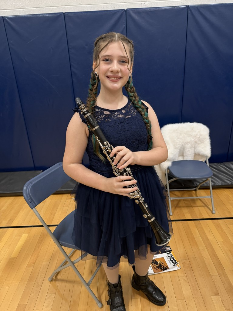 Photo of CHES ECMEA soloist with clarinet