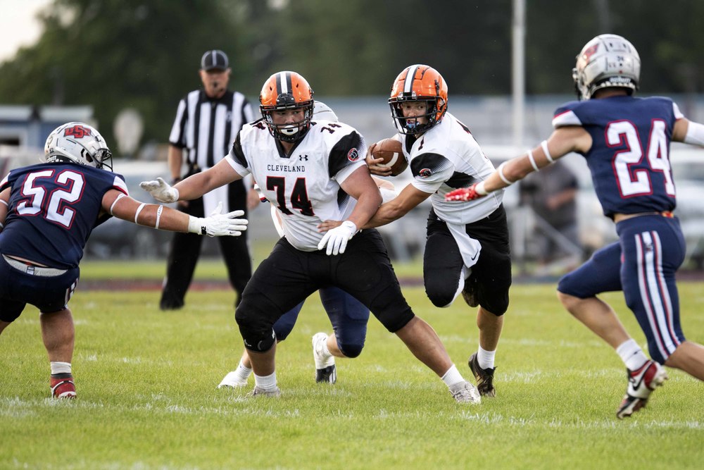 Carson Lyons run