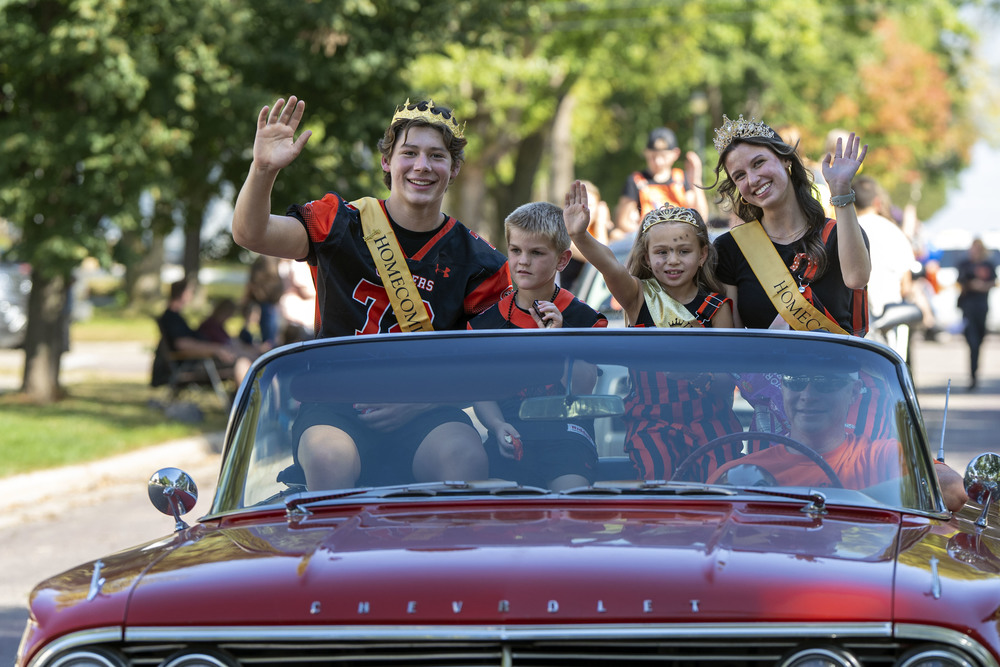 Homecoming king and queen
