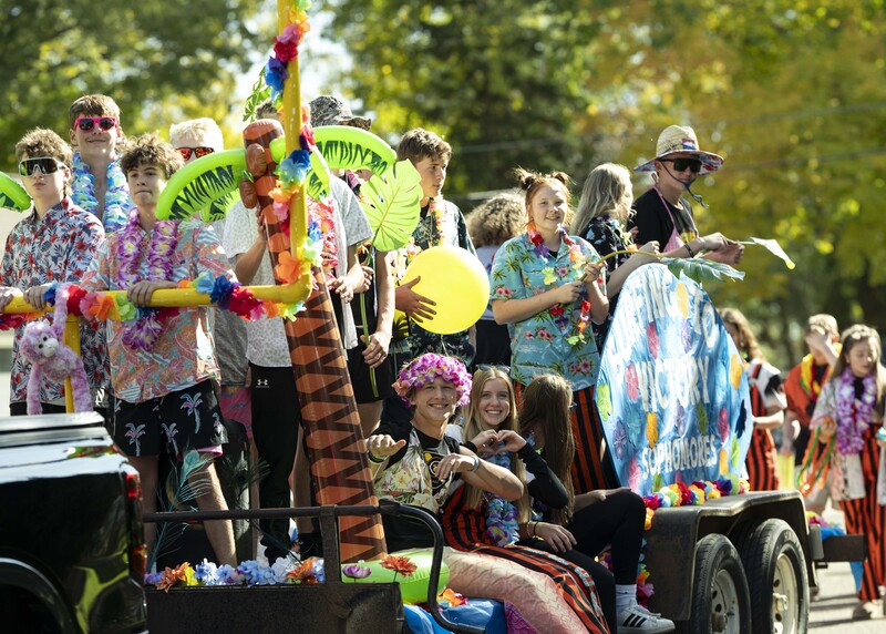 Sophomore float