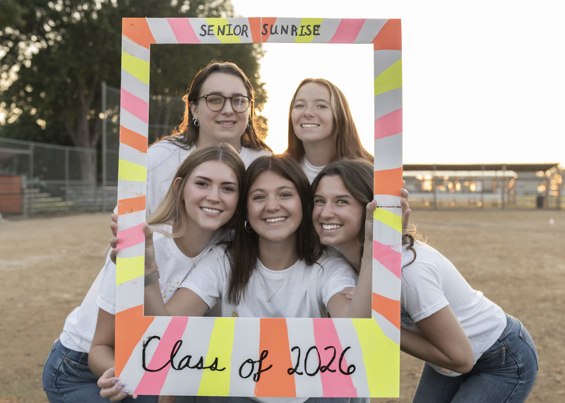 girls in a frame