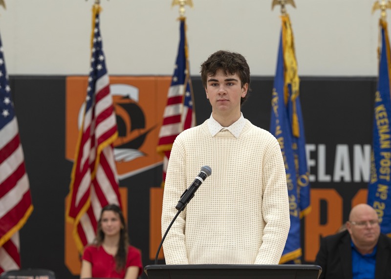 Carter Kern welcomed the audience