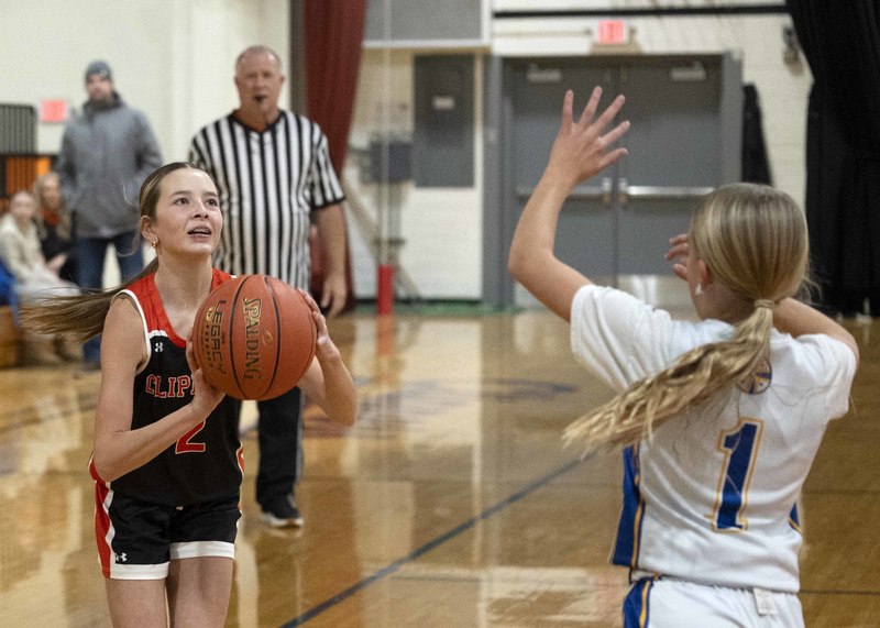 Bella Baker coils for a shot