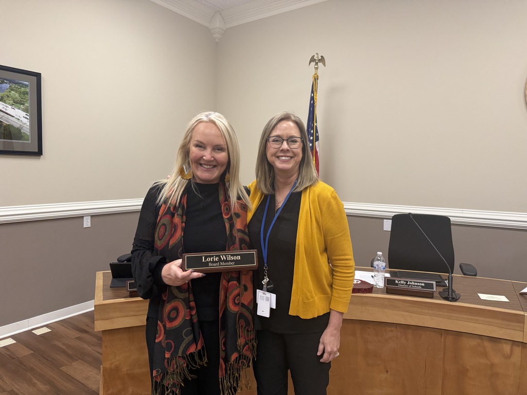 Lorie Wilson leaves School Board