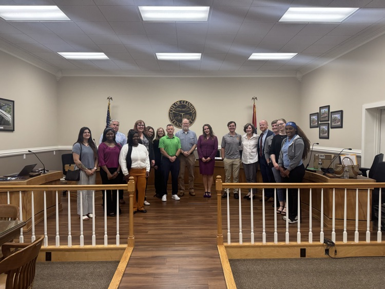 Pellissippi State students attending School Board meeting 
