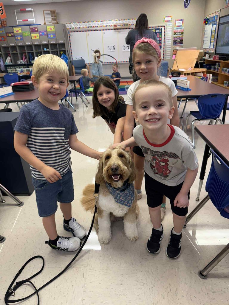 eagle heights students with doodle ellie may