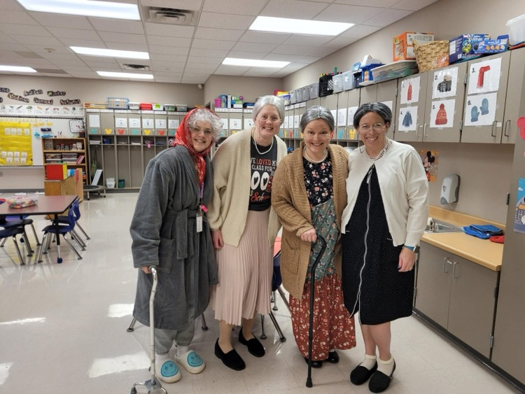 teachers dressed like elderly 