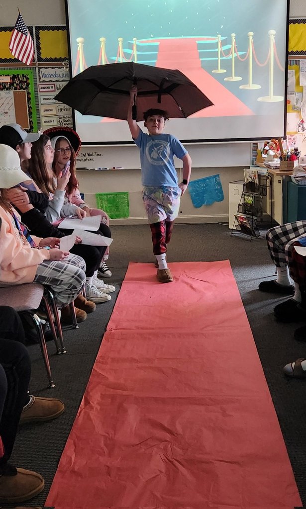 Spanish Class fashion show