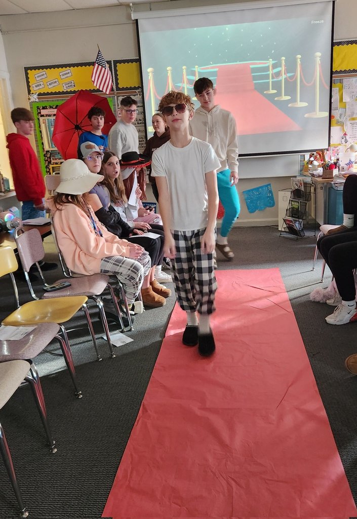 Spanish Class fashion show